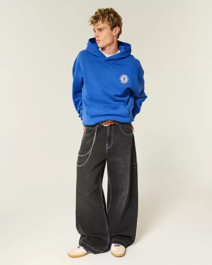 Boxy Chelsea FC Graphic Hoodie Boxy Chelsea FC Graphic Hoodie