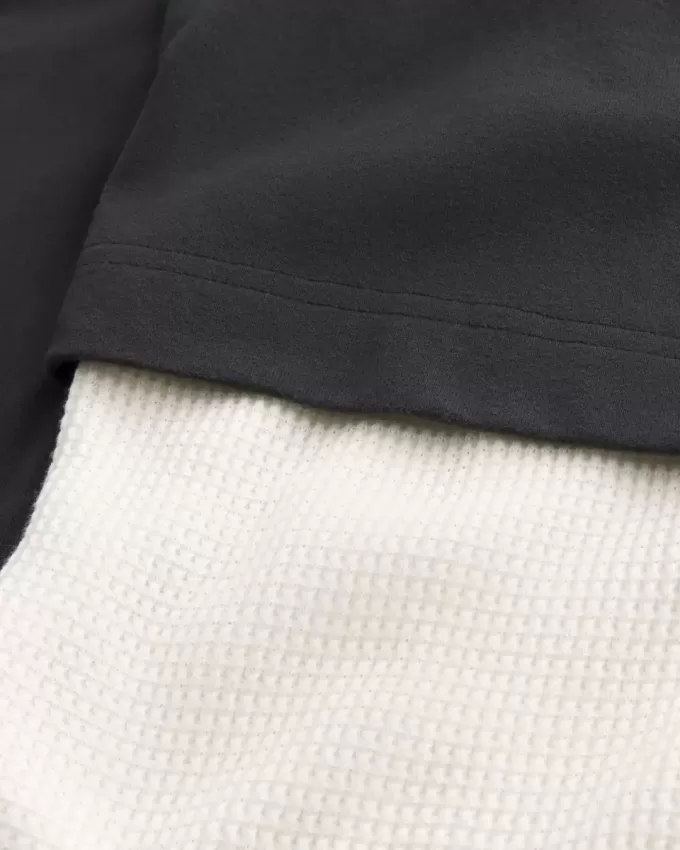 Boxy Layered Thermal Graphic Shirt Boxy Layered Thermal Graphic Shirt