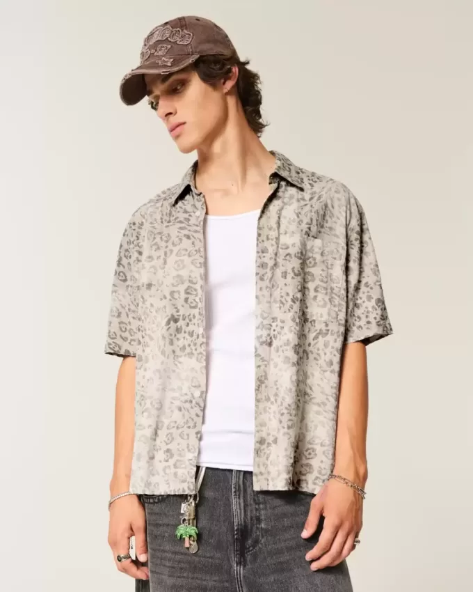 Boxy Short-Sleeve Pocket Shirt Boxy Short-Sleeve Pocket Shirt