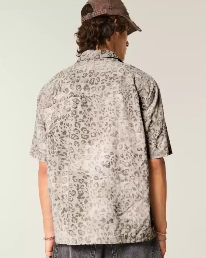 Boxy Short-Sleeve Pocket Shirt Boxy Short-Sleeve Pocket Shirt