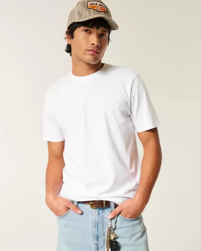 Classic Fit T-Shirt Classic Fit T-Shirt