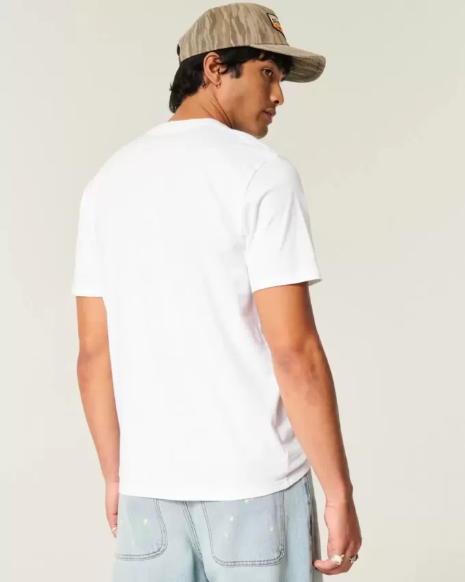 Classic Fit T-Shirt Classic Fit T-Shirt