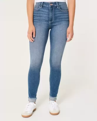 Curvy High-Rise Medium Wash Super Skinny Jeans