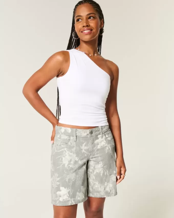 Curvy Low-Rise Camo Baggy Jort