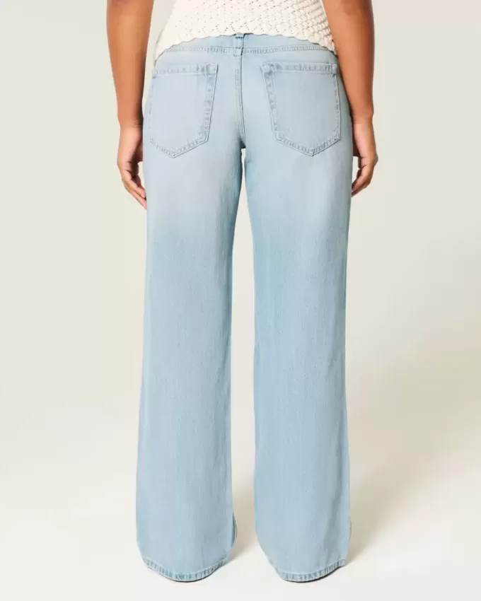 Curvy Low-Rise Distressed Baggy Jeans Curvy Low-Rise Distressed Baggy Jeans
