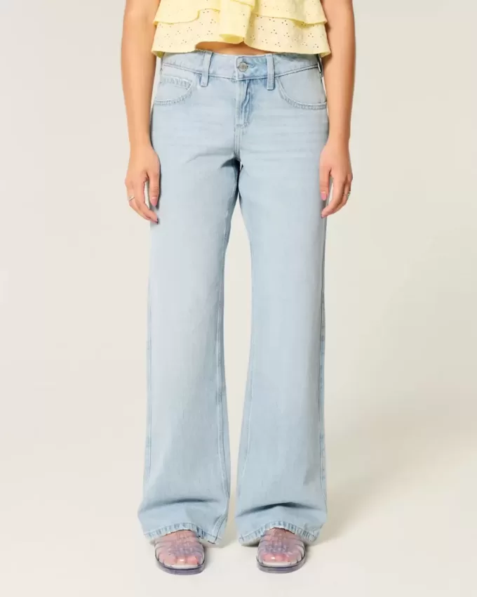 Curvy Low-Rise Light Wash Baggy Jeans Curvy Low-Rise Light Wash Baggy Jeans