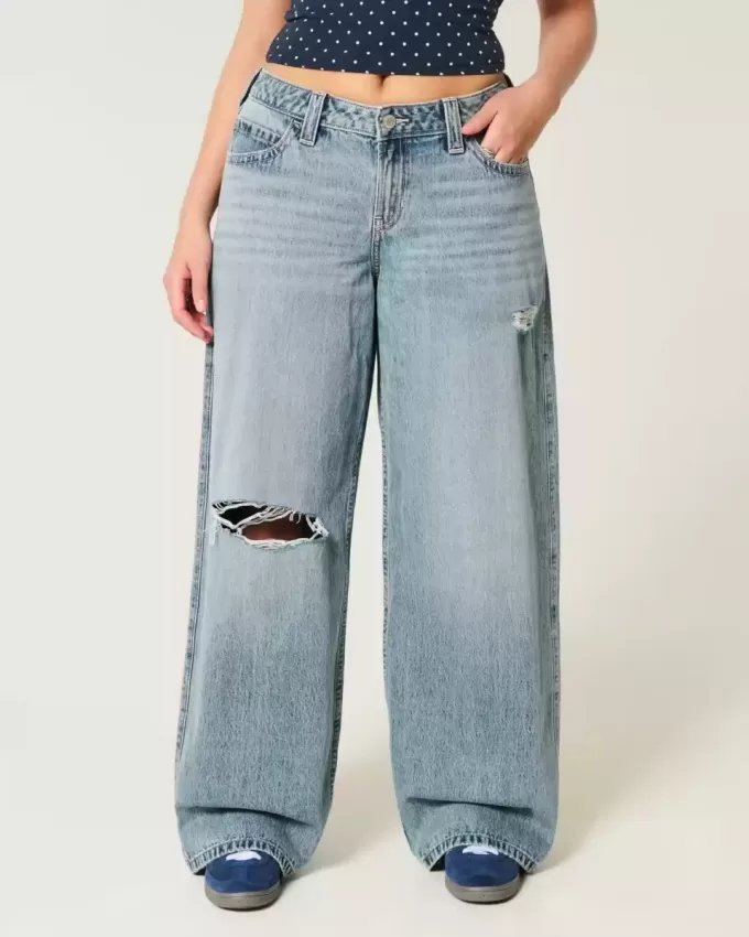 Curvy Low-Rise Ripped Medium Wash Super Baggy Jeans