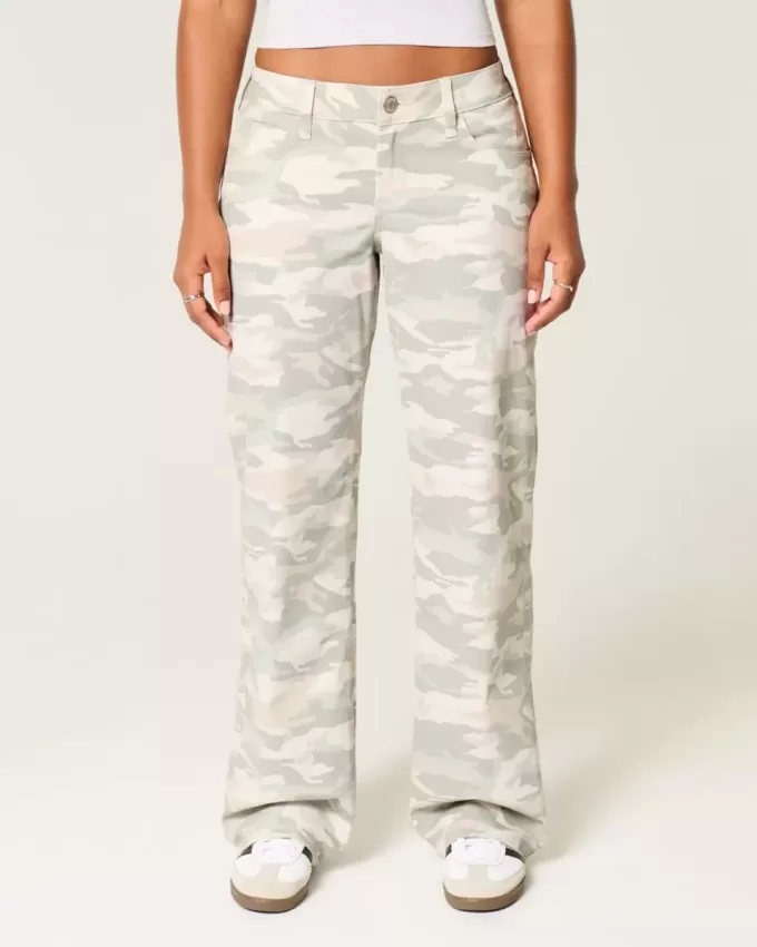 Curvy Low-rise Y2K Camo Baggy Jeans