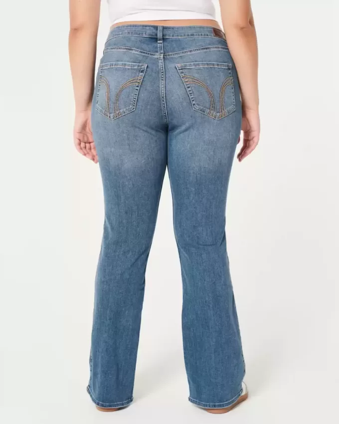Curvy Mid-Rise Medium Wash Boot Jeans