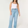 Curvy Ultra High-Rise Medium Wash Baggy Jeans Curvy Ultra High-Rise Medium Wash Baggy Jeans