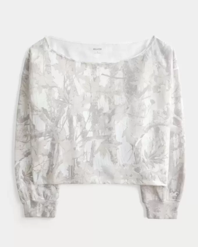 Easy Double Off-the-Shoulder Camo Sweatshirt Easy Double Off-the-Shoulder Camo Sweatshirt
