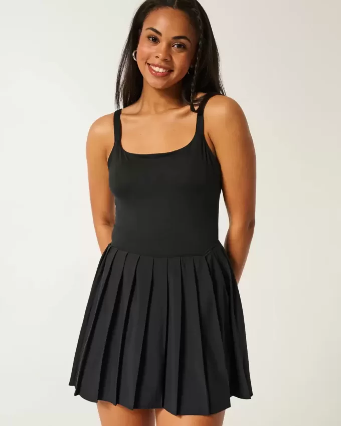 Gilly Hicks Active Pleated Dress Gilly Hicks Active Pleated Dress