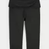 Gilly Hicks Active Recharge Foldover Waist Capri Pants Gilly Hicks Active Recharge Foldover Waist Capri Pants