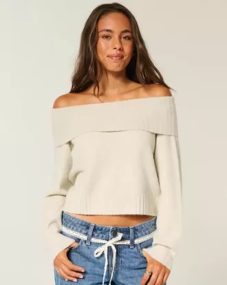 Hollister Comfy Cloud Foldover Off-the-Shoulder Sweater Hollister Comfy Cloud Foldover Off-the-Shoulder Sweater