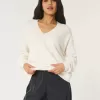 Hollister Comfy Cloud Oversized V-Neck Sweater Hollister Comfy Cloud Oversized V-Neck Sweater