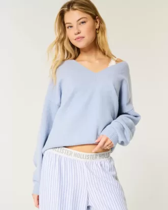 Hollister Comfy Cloud Oversized V-Neck Sweater
