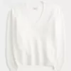 Hollister Comfy Cloud Oversized V-Neck Sweater Hollister Comfy Cloud Oversized V-Neck Sweater