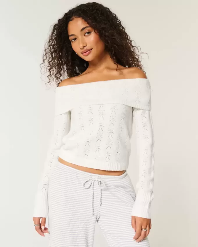 Hollister Comfy Cloud Stitchy Off-the-Shoulder Sweater Hollister Comfy Cloud Stitchy Off-the-Shoulder Sweater