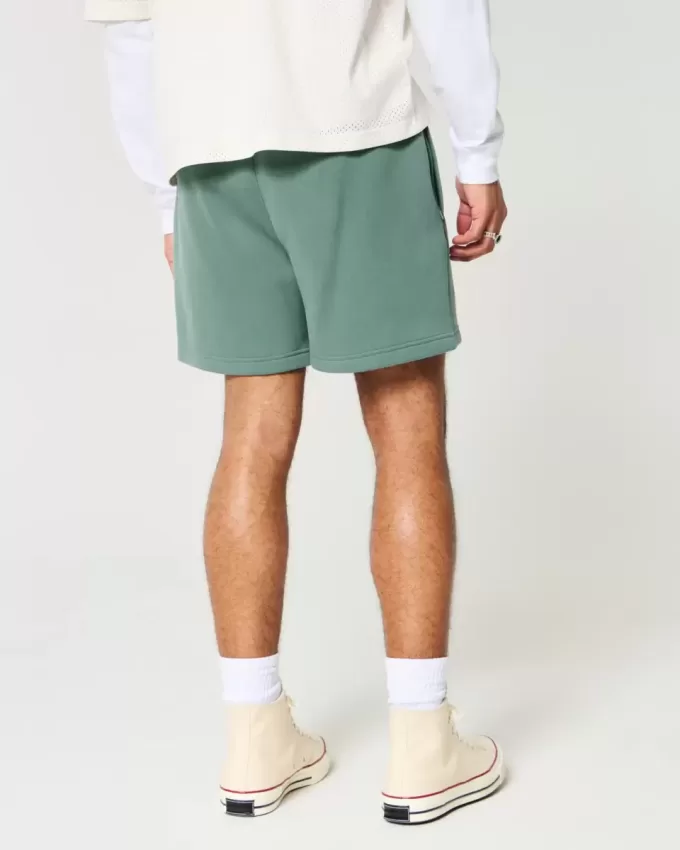 Hollister Feel Good Fleece Mid-Thigh Loose Shorts Hollister Feel Good Fleece Mid-Thigh Loose Shorts