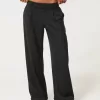 Hollister Livvy Low-Rise Wide-Leg Pants Hollister Livvy Low-Rise Wide-Leg Pants