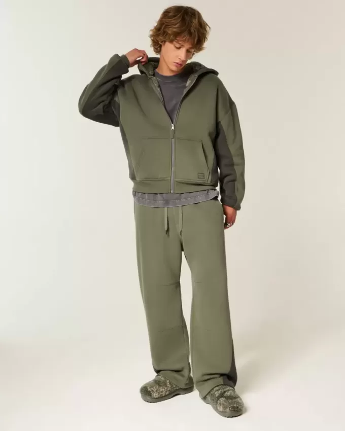 Hollister x Crocs Super Baggy Sweatpants Hollister x Crocs Super Baggy Sweatpants