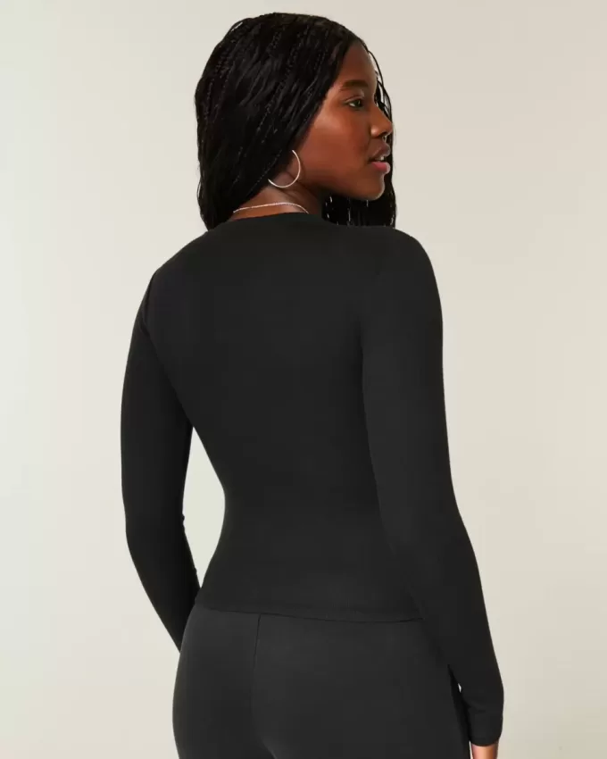 Long-Sleeve Crew Top