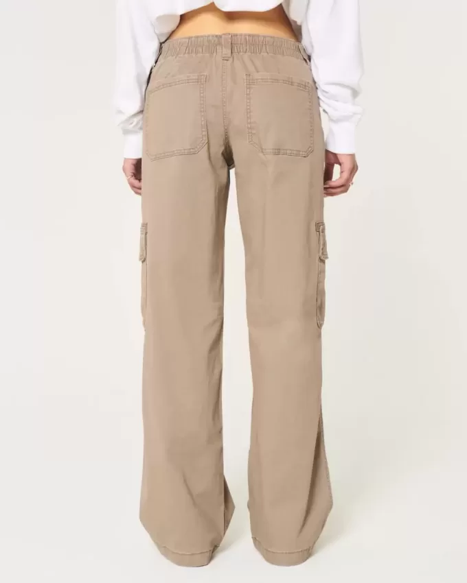 Low-Rise Baggy Cargo Pants