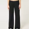 Low-Rise Black Baggy Jeans