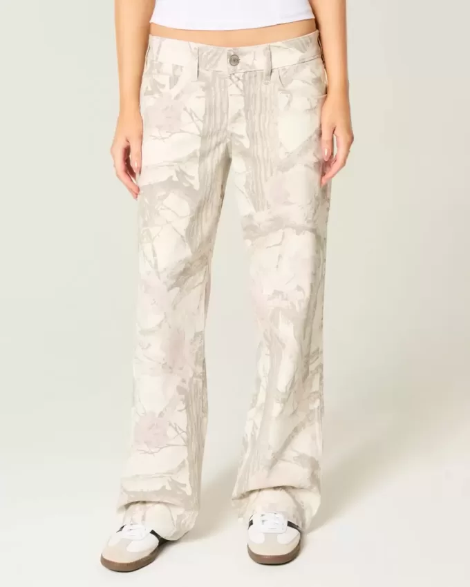 Low-Rise Camo Baggy Jeans