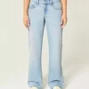 Low-Rise Light Wash Baggy Jeans