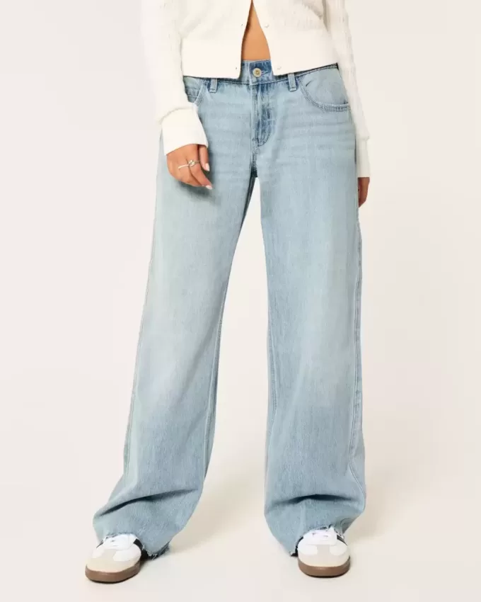 Low-Rise Light Wash Comfort Waistband Baggy Jeans Low-Rise Light Wash Comfort Waistband Baggy Jeans