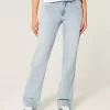 Low-Rise Light Wash Relaxed Straight Jeans Low-Rise Light Wash Relaxed Straight Jeans