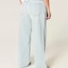 Low-Rise Light Wash Star Embroidery Baggy Jeans Low-Rise Light Wash Star Embroidery Baggy Jeans