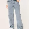 Low-Rise Medium Wash Baggy Jeans