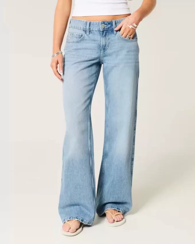 Low-Rise Medium Wash Floral Embroidery Baggy Jeans Low-Rise Medium Wash Floral Embroidery Baggy Jeans