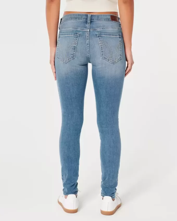 Low-Rise Medium Wash Super Skinny Jeans Low-Rise Medium Wash Super Skinny Jeans