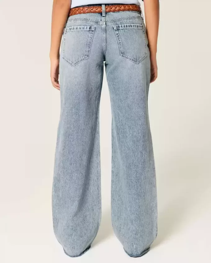 Low-Rise Ripped Light Wash Baggy Jeans