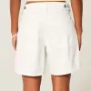 Low-Rise White Adjustable Waistband Baggy Jort