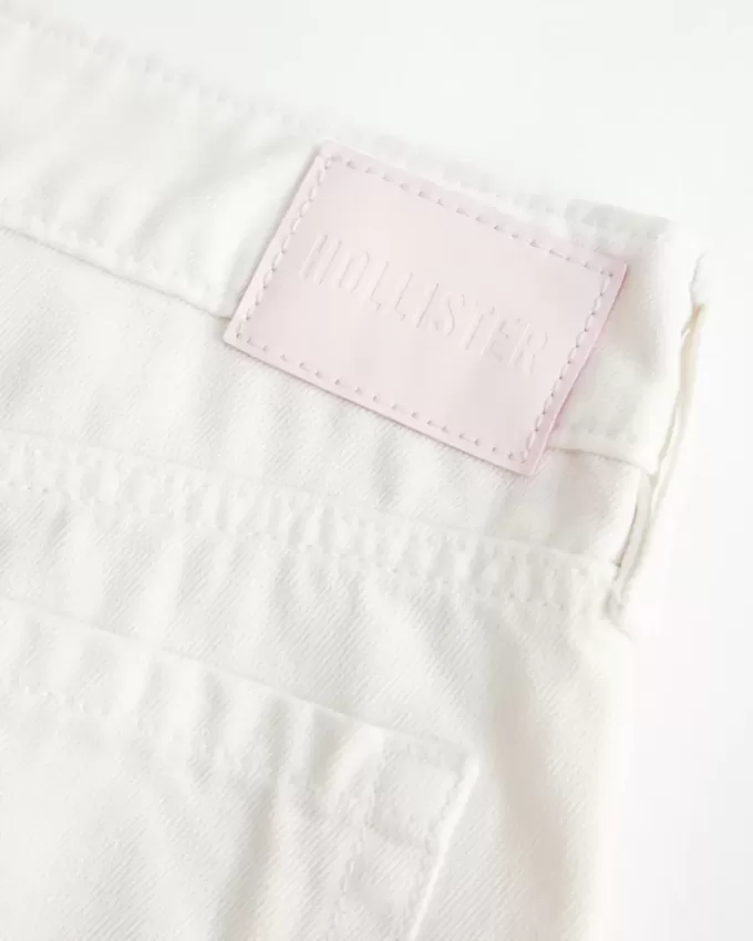 Low-Rise White Baggy Jeans Low-Rise White Baggy Jeans