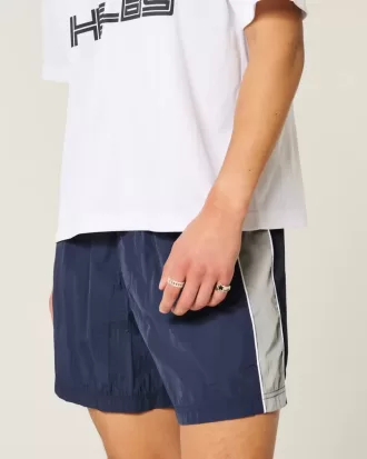Mid-Thigh Baggy Soccer Shorts