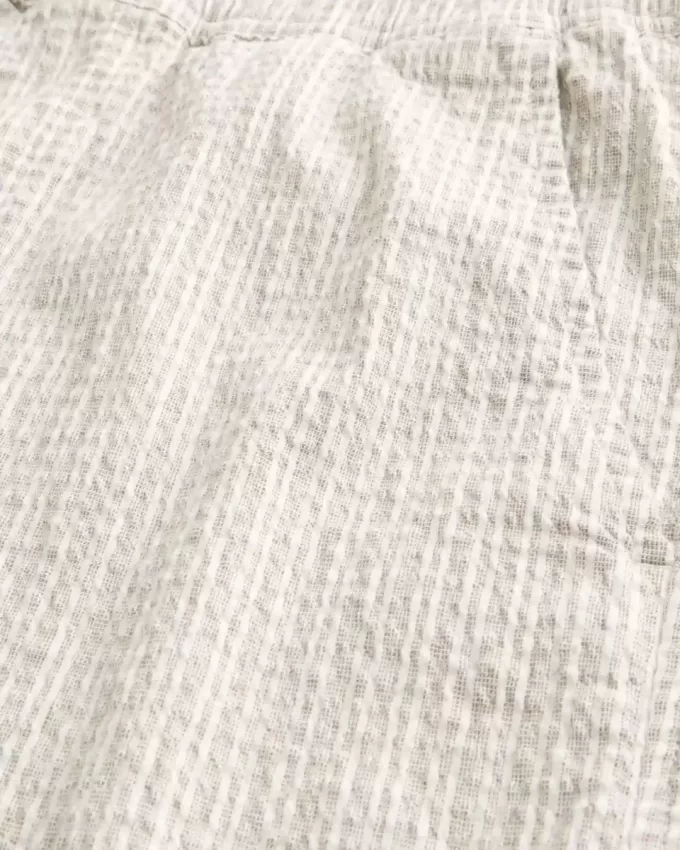 Mid-Thigh Linen-Blend Seersucker Shorts Mid-Thigh Linen-Blend Seersucker Shorts