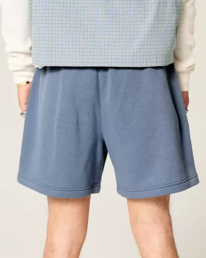 Mid-Thigh Loose Fleece Shorts Mid-Thigh Loose Fleece Shorts