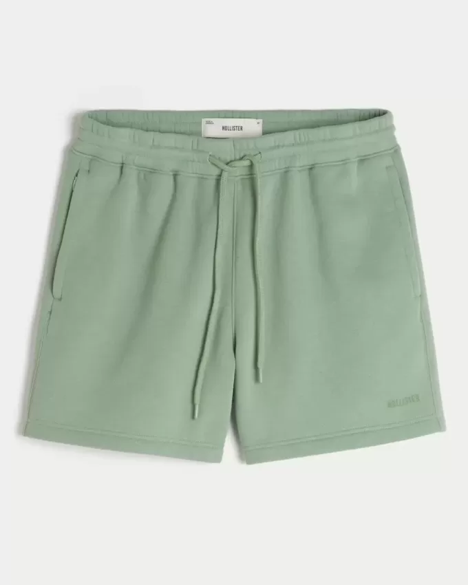 Mid-Thigh Loose Fleece Shorts Mid-Thigh Loose Fleece Shorts