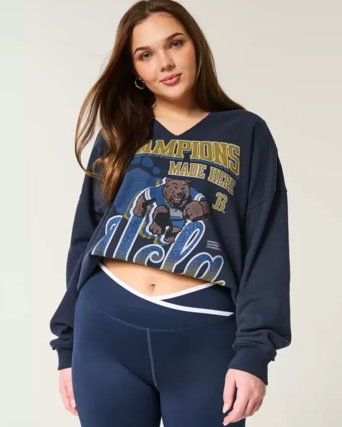 Oversized UCLA Graphic Notch-Neck Sweatshirt