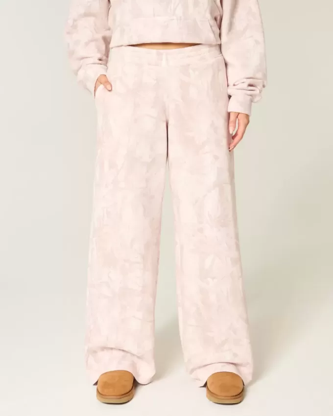 Pink Camo Baggy Sweatpants Pink Camo Baggy Sweatpants