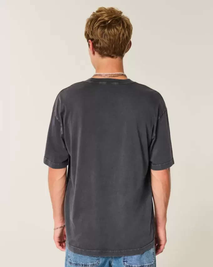 Real Madrid CF Graphic Tee Real Madrid CF Graphic Tee