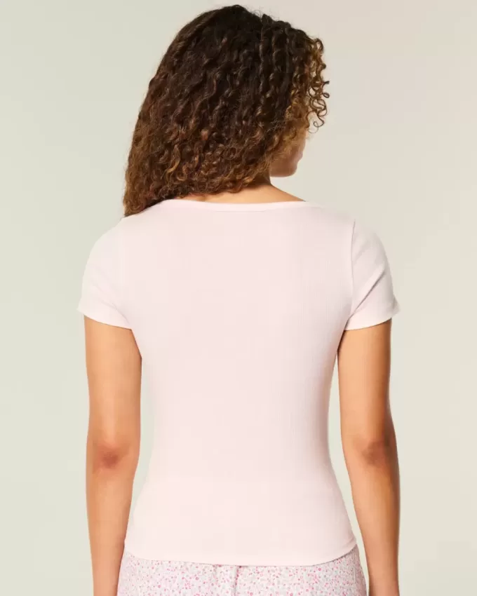 Scoop T-Shirt Scoop T-Shirt