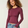 Seamless Fabric Long-Sleeve Crew Top