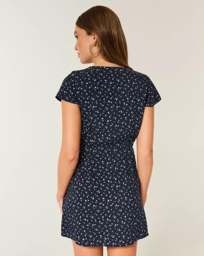 Short-Sleeve Wrap Dress Short-Sleeve Wrap Dress