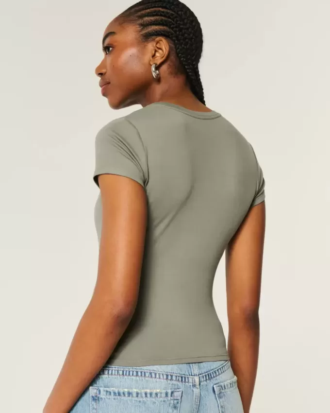 Soft Stretch Seamless Fabric Crew Baby Tee Soft Stretch Seamless Fabric Crew Baby Tee